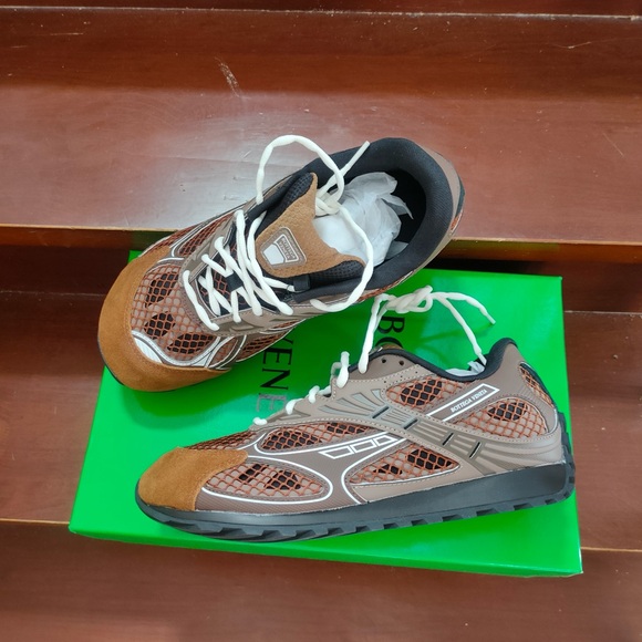 Bottega Veneta Brown and Black Sneakers